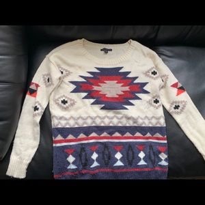 AMERICAN EAGLE geometric print sweater ❣️